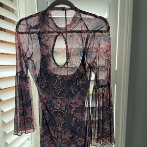 Women’s dress size XS